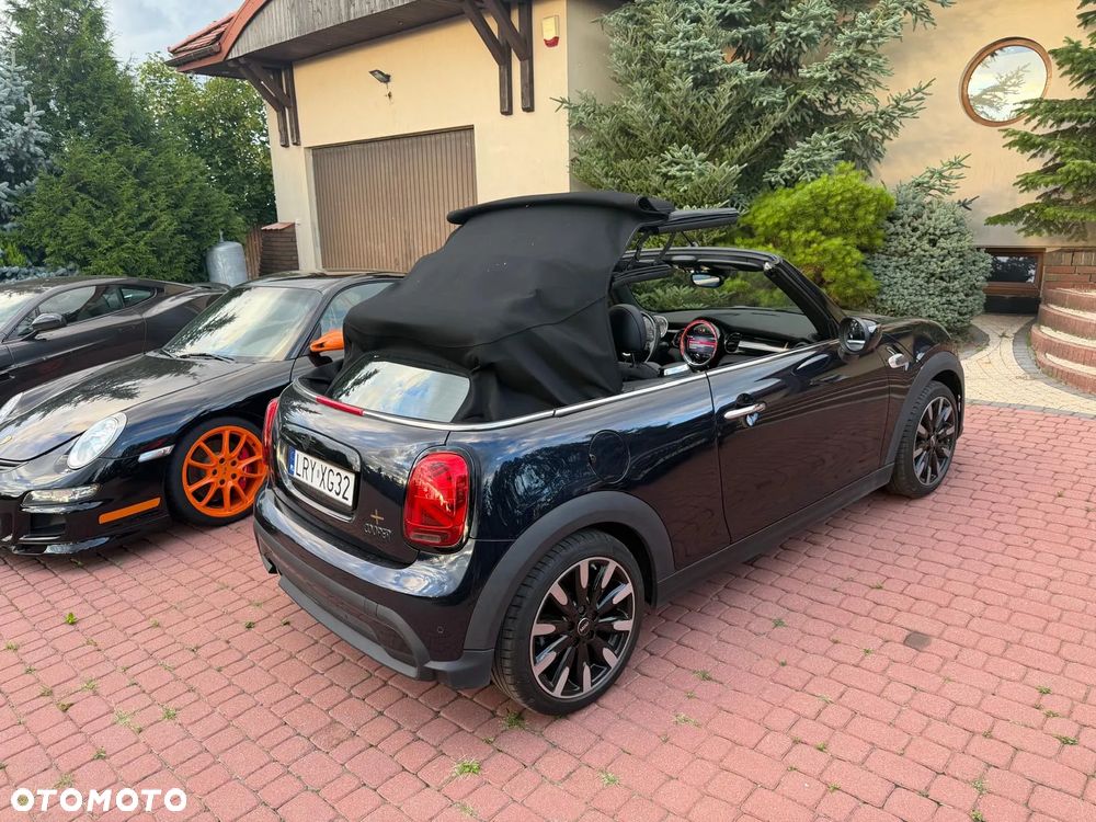 MINI Cooper Anniversary Edition - 36