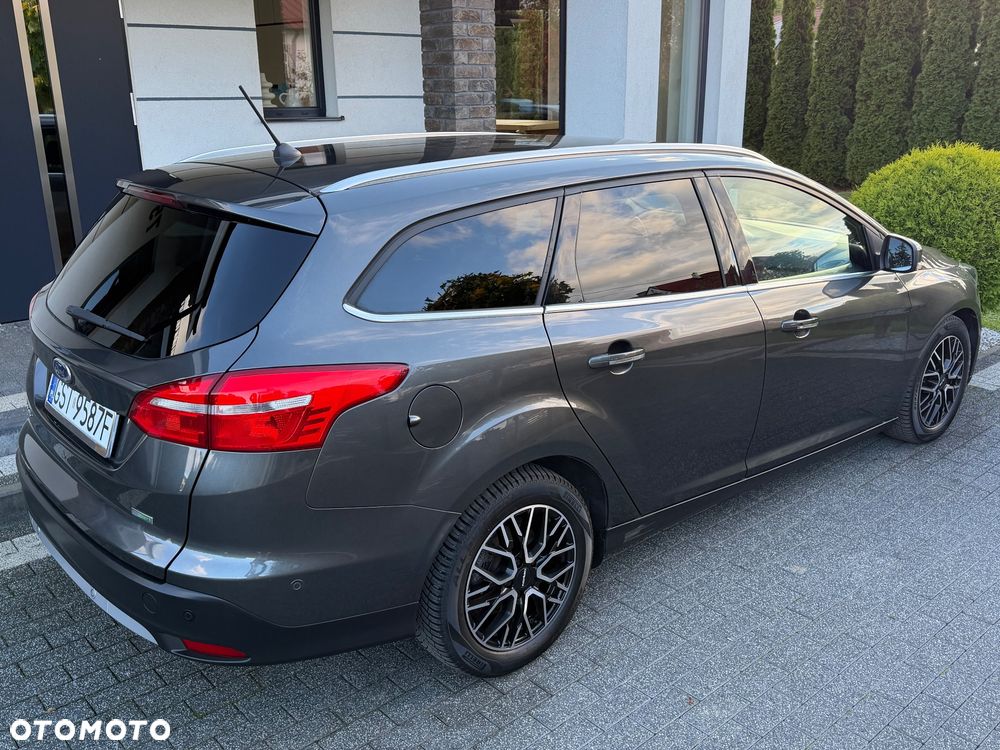 Ford Focus 1.0 EcoBoost STart-Stopp-System TITANIUM - 18