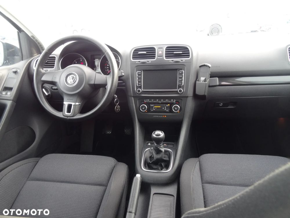 Volkswagen Golf 1.6 TDI DPF Comfortline - 12