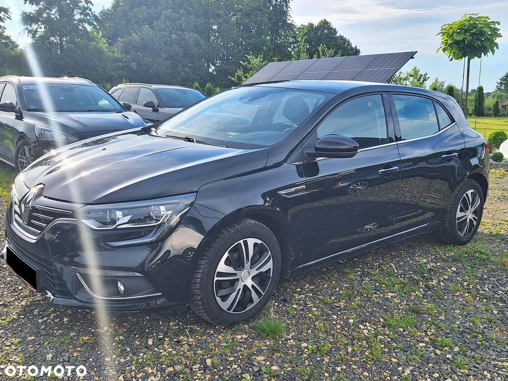Renault Megane ENERGY TCe 130 Start & Stop Paris Business - 4
