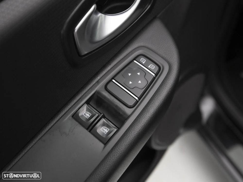 Renault Clio 1.5 dCi Zen - 11