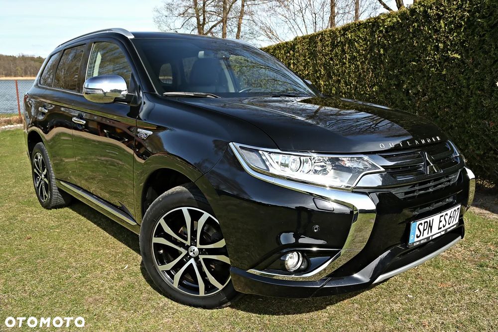 Mitsubishi Outlander - 9