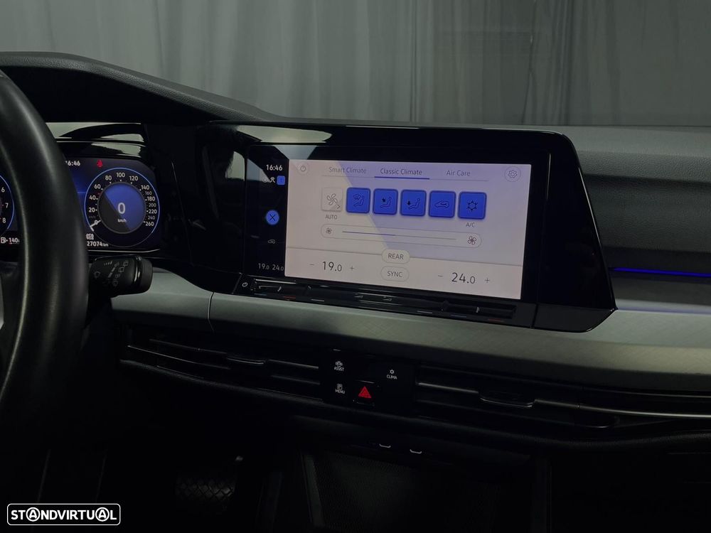 VW Golf Variant 1.0 eTSI Life DSG - 21