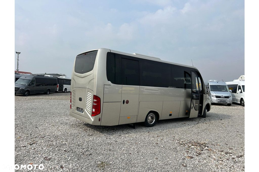 Mercedes-Benz Sprinter 519 - 6