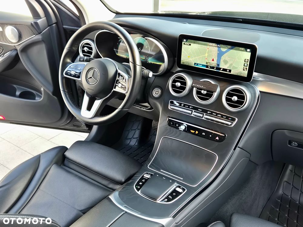 Mercedes-Benz GLC 200 d 4-Matic Business Edition - 12