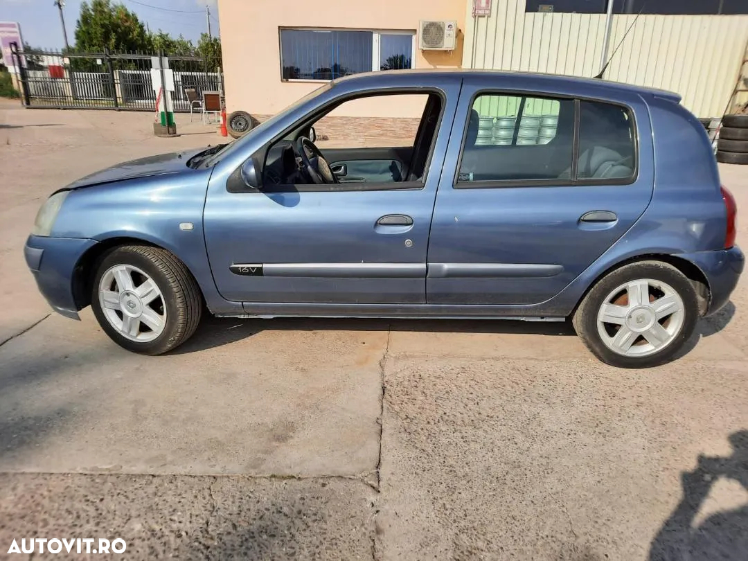 Dezmembram Renault Clio - 2