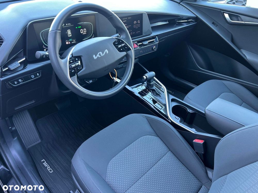 Kia Niro 1.6 GDI Hybrid M - 10