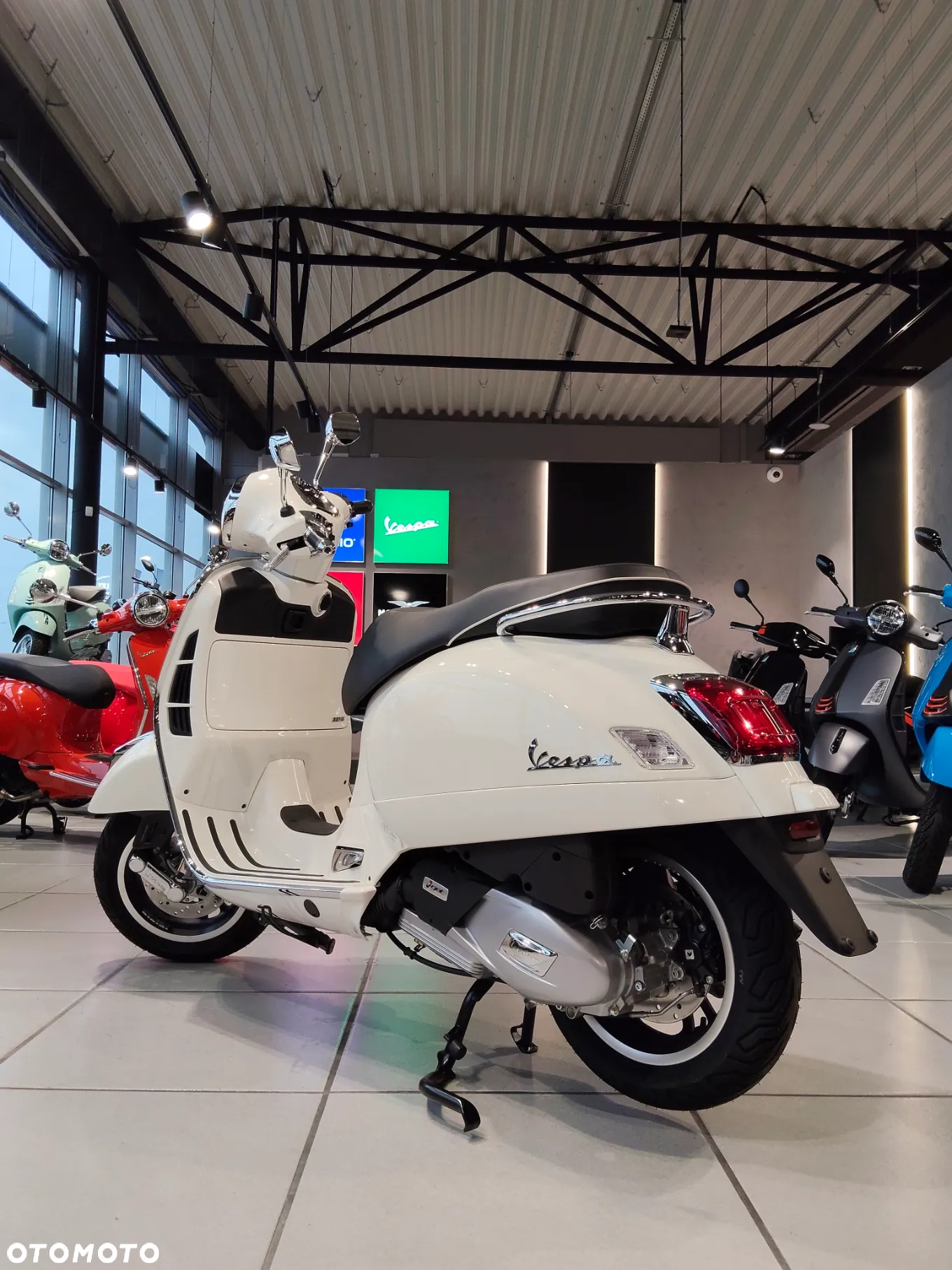 Vespa GTS - 6