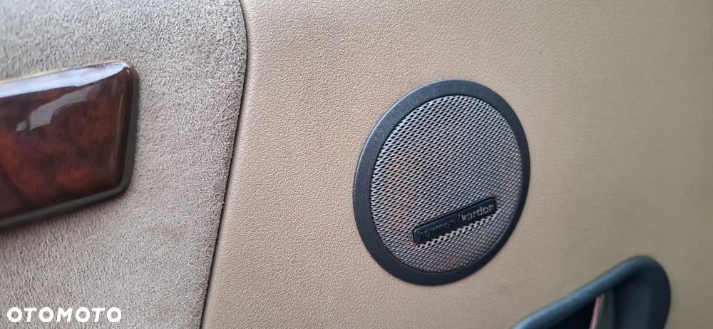 Land Rover Discovery - 7