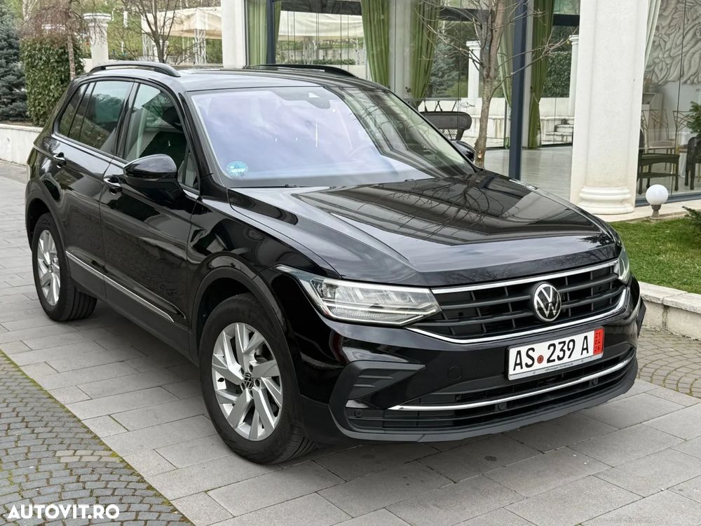Volkswagen Tiguan 2.0 TDI SCR 4MOTION DSG Elegance - 28