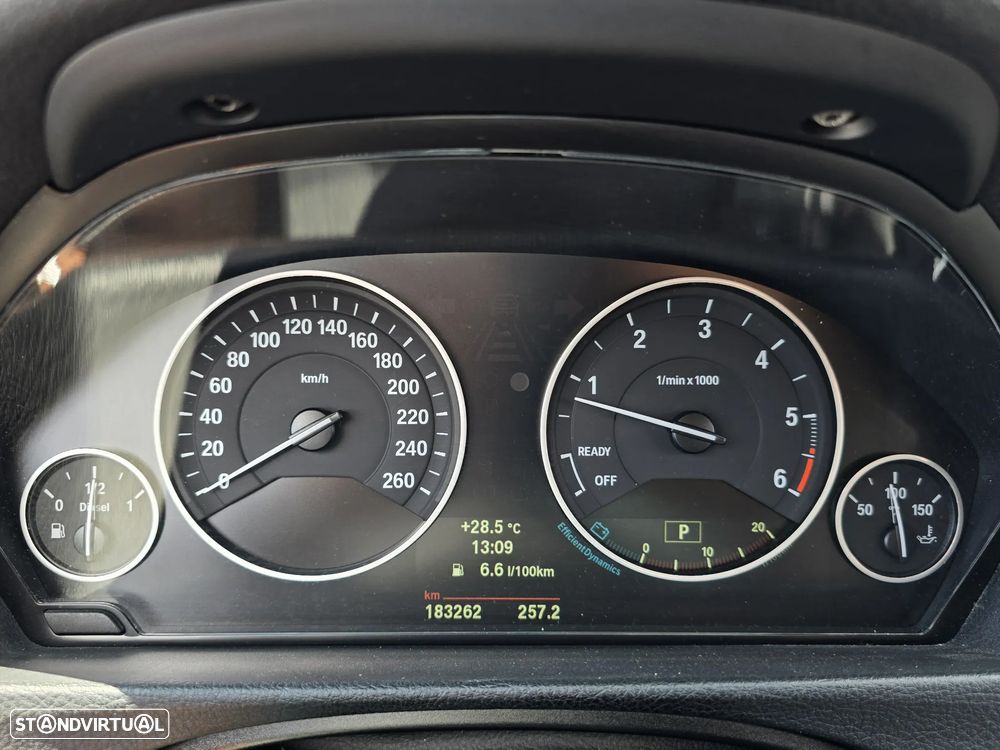BMW 320 Gran Turismo d Sport-Aut. Modern Line - 26