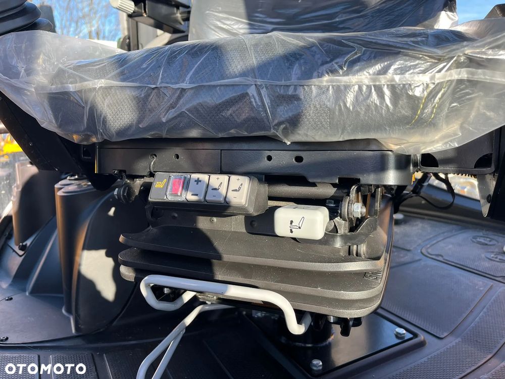 JCB 3CX PLUS * NOWA nieużywana * Joysticki * 110KM * Torquelock * Klimatyzacja * Autoshift * - 16