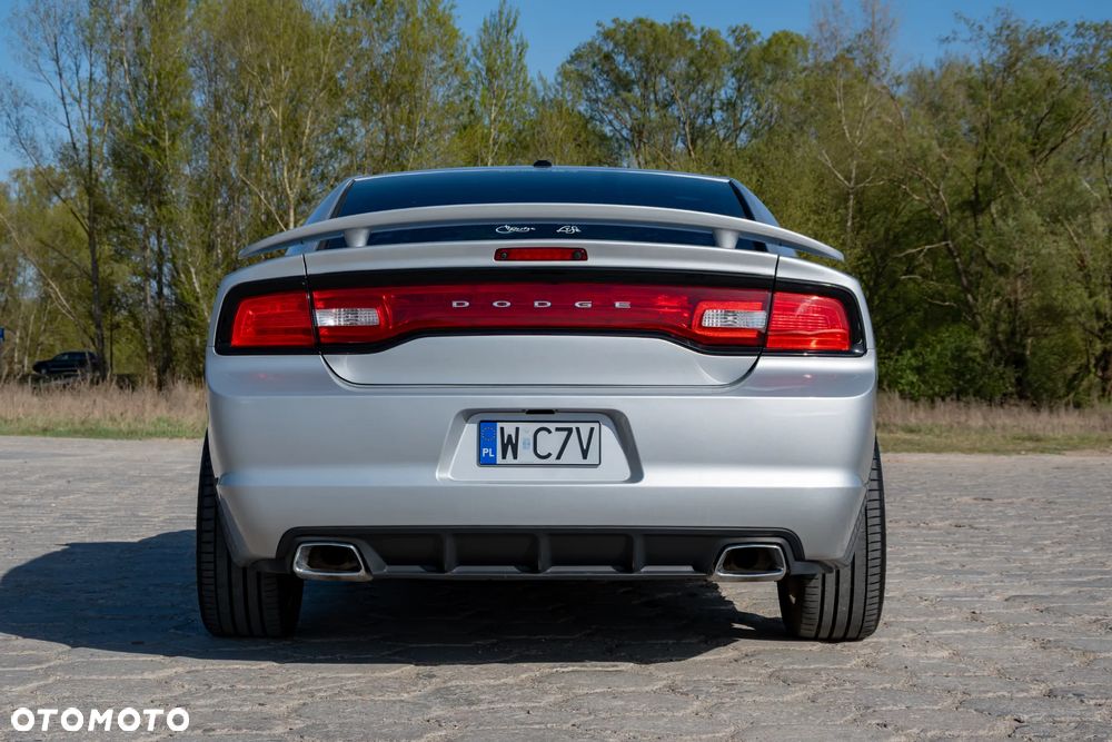 Dodge Charger - 11