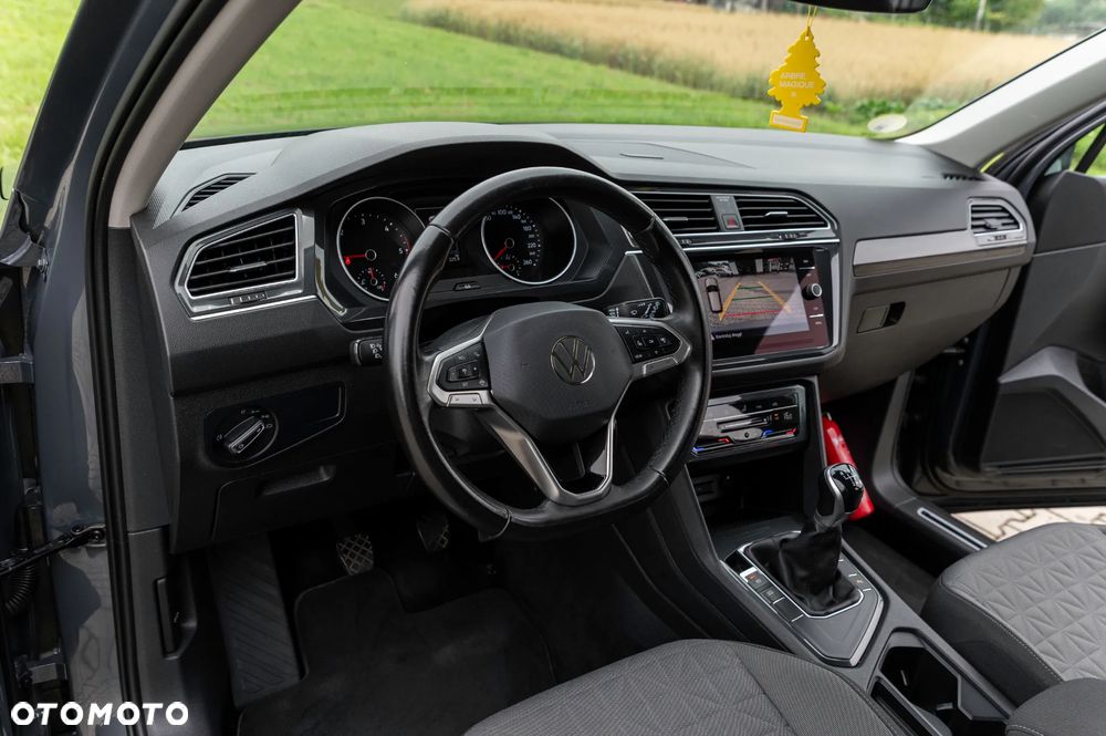 Volkswagen Tiguan 2.0 TDI SCR ACTIVE - 28