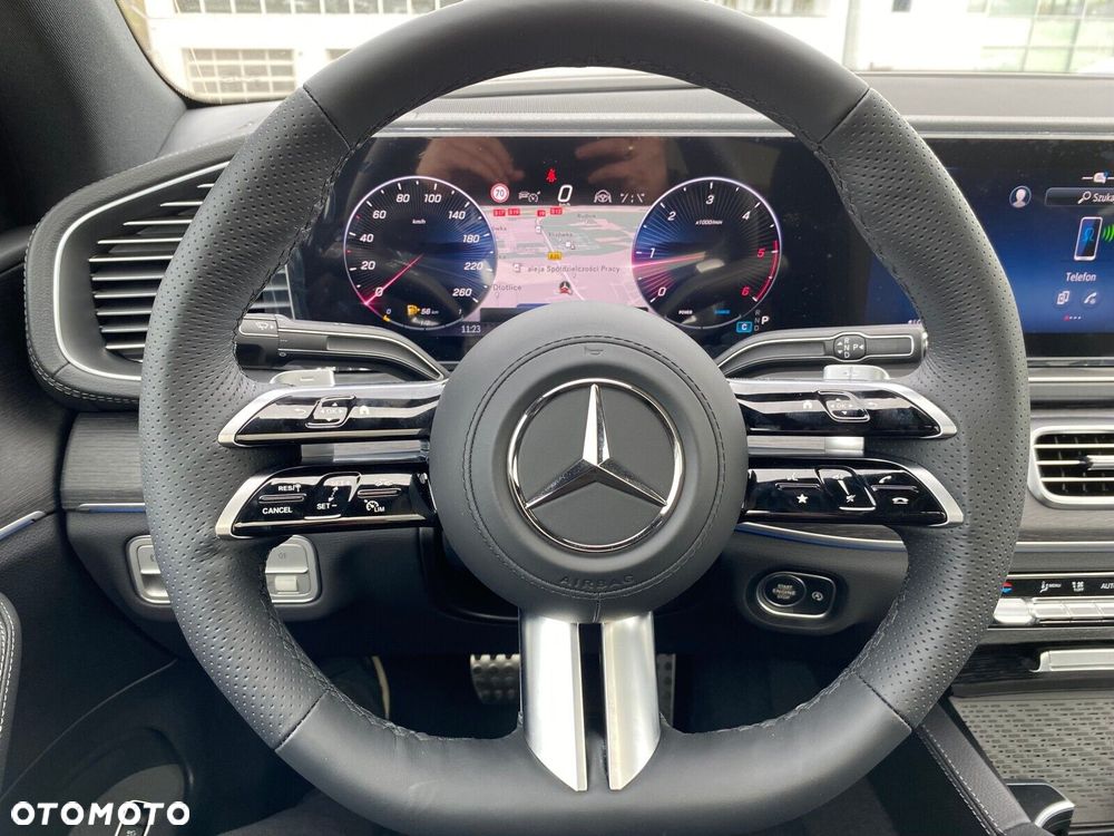 Mercedes-Benz GLE - 11