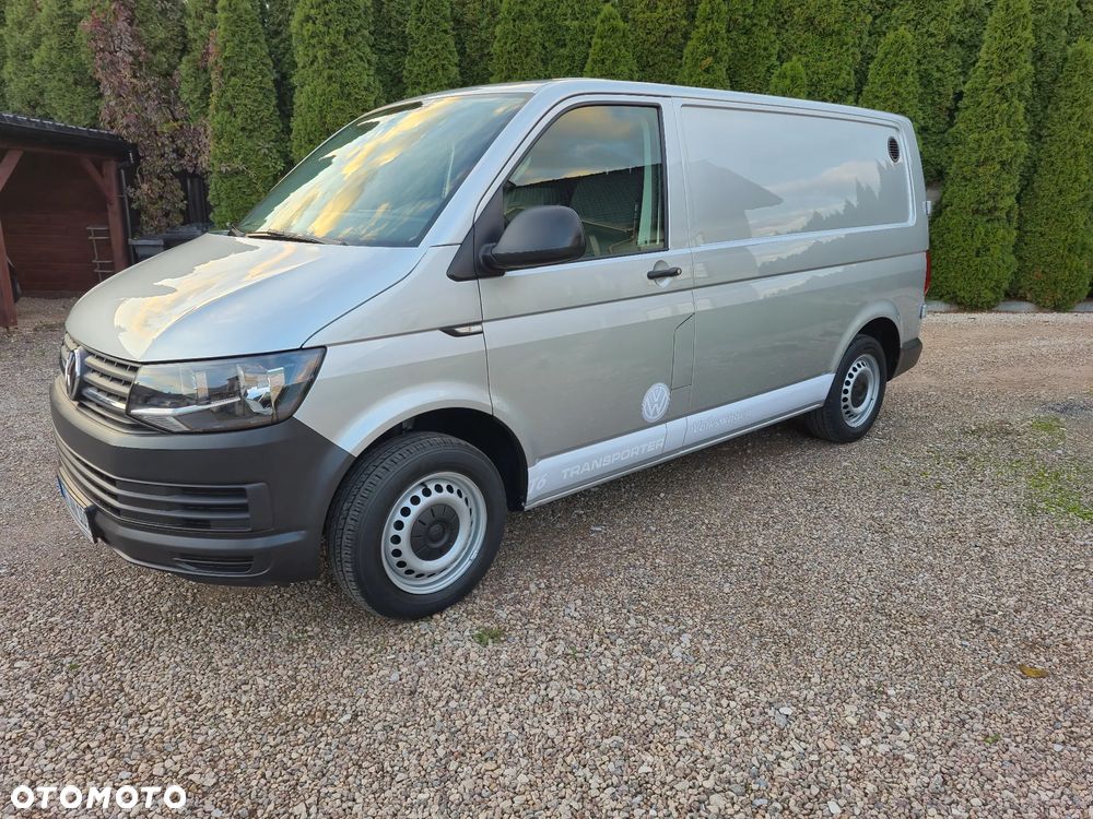 Volkswagen Transporter - 3