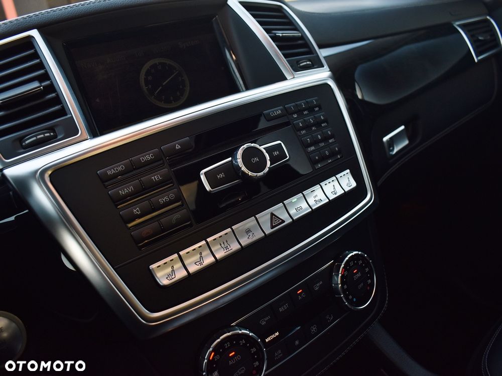 Mercedes-Benz GL 350 BlueTEC 4Matic 7G-TRONIC - 22