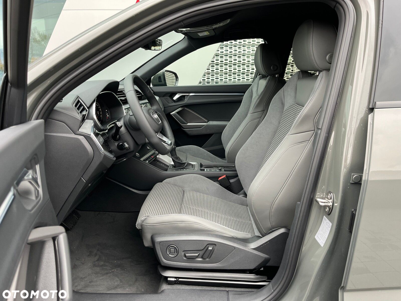 Audi Q3 Sportback - 4