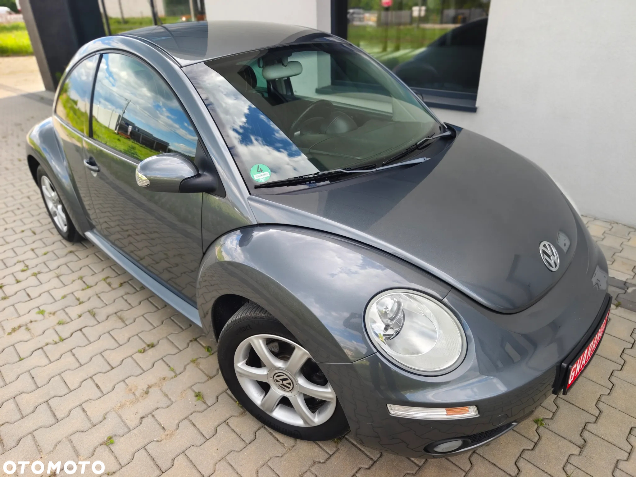 Volkswagen New Beetle 1.4 United - 31