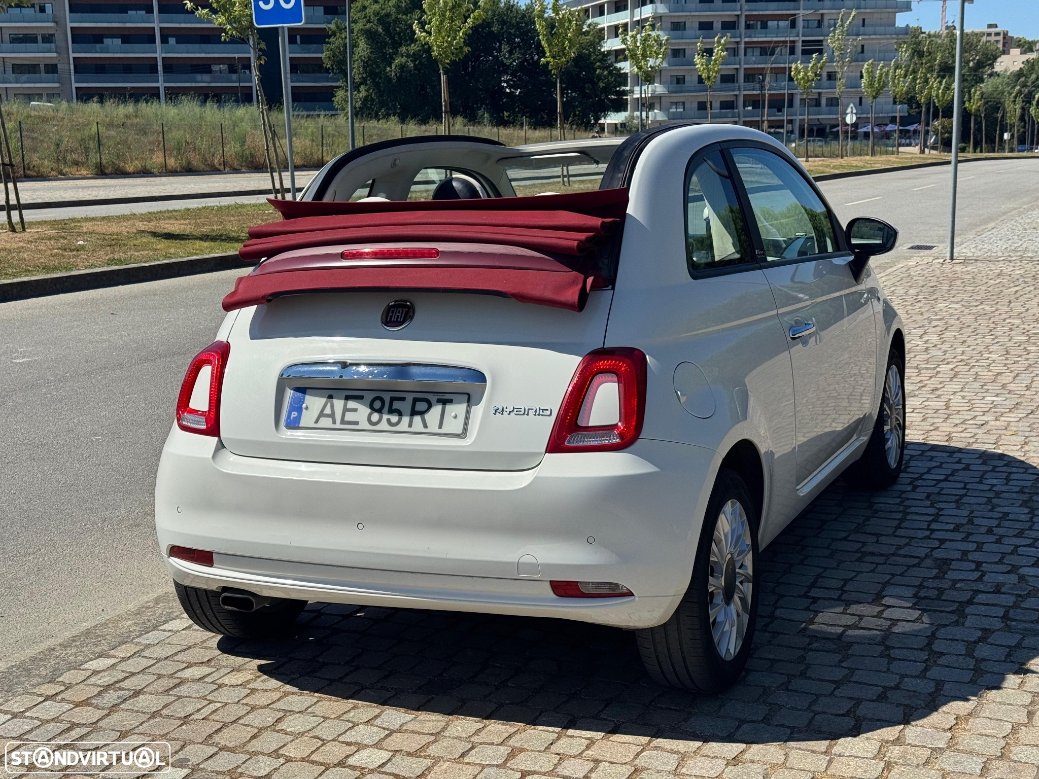 Fiat 500 1.0 Hybrid Lounge - 13