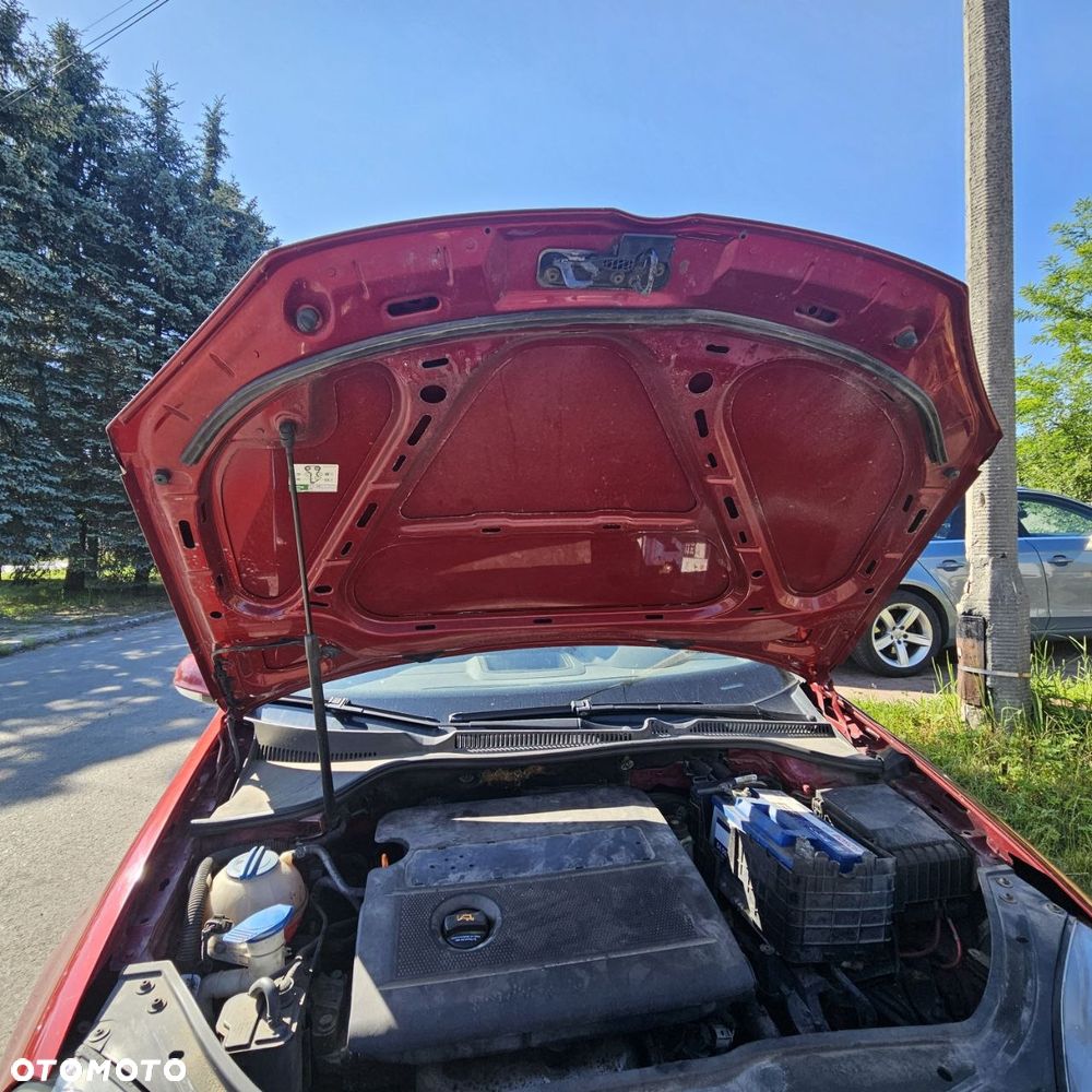 VOLKSWAGEN Golf V (2003r) hb 1,4 B 55kw / 75 KM kod lak: LA3W pojazd na części - 18