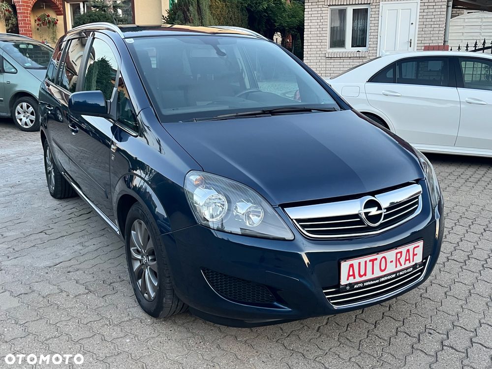 Opel Zafira - 15