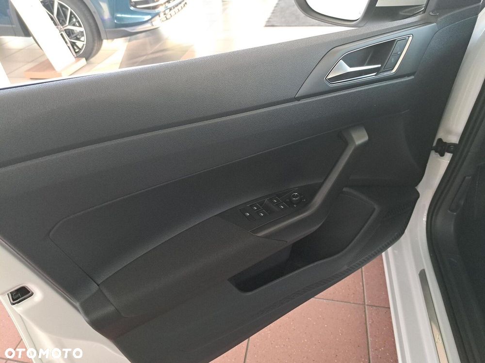 Volkswagen Taigo - 10