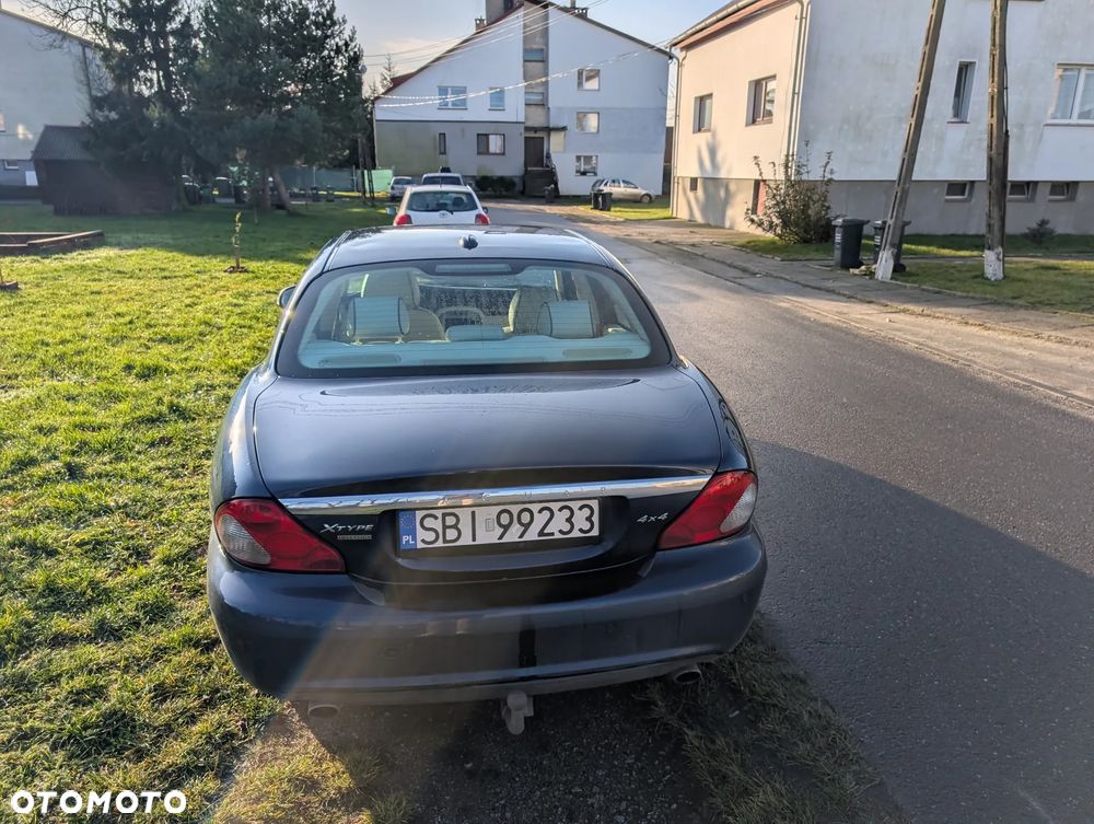 Jaguar X-Type - 7