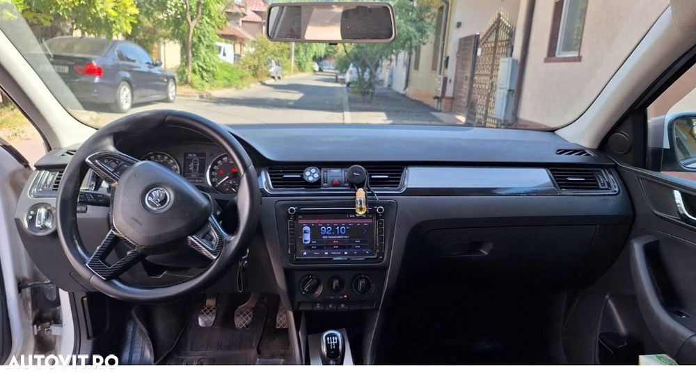 Skoda RAPID 1.6 TDI Ambition - 5