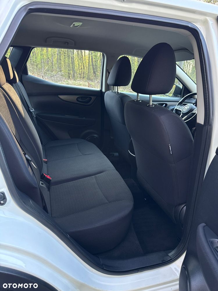 Nissan Qashqai 1.3 DIG-T Acenta - 15
