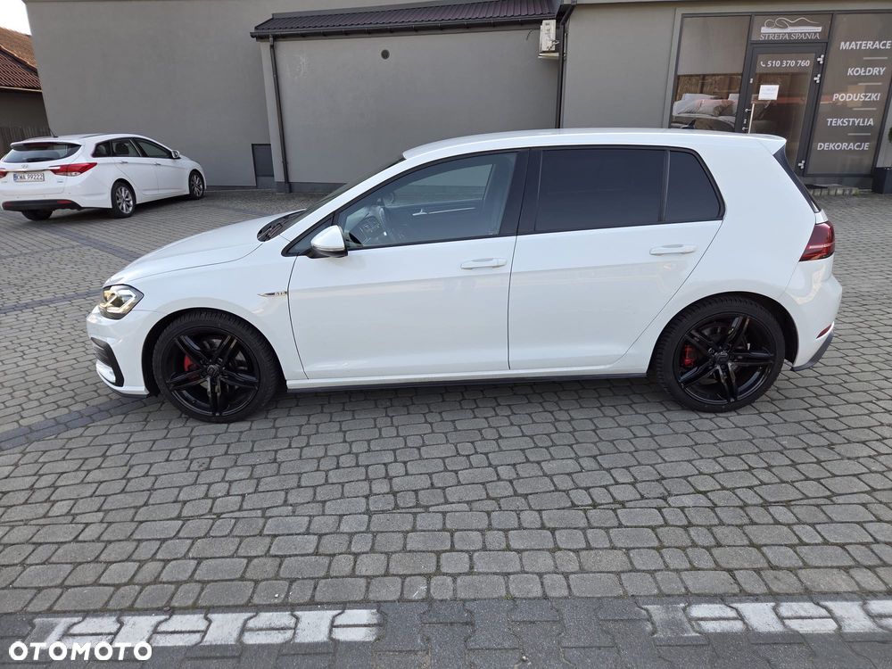 Volkswagen Golf 2.0 TDI BMT GTD - 11