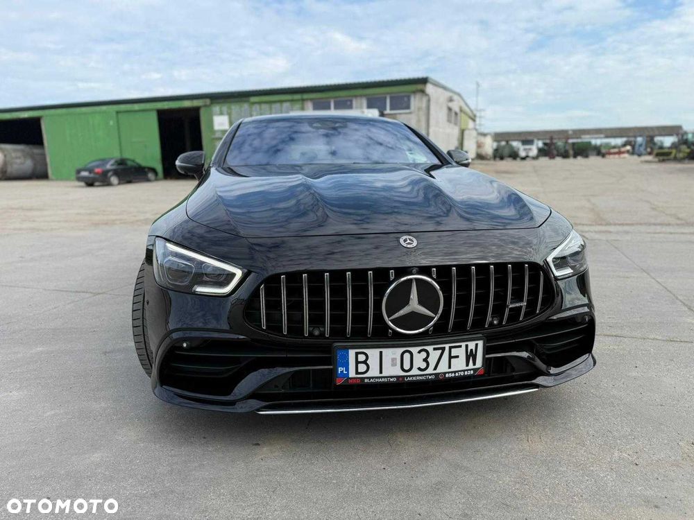 Mercedes-Benz AMG GT - 1