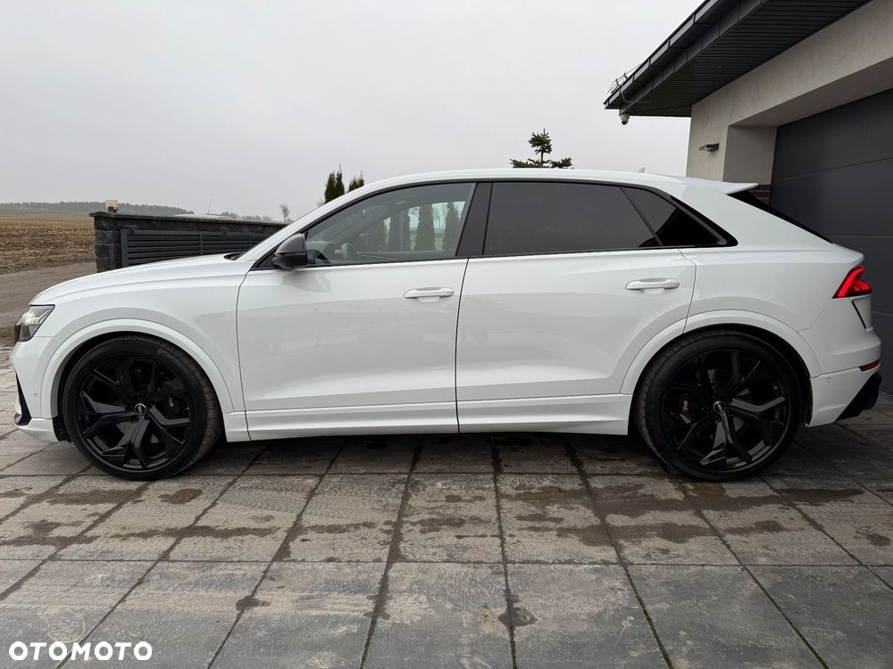 Audi RS Q8 - 3