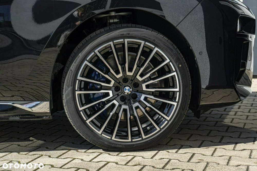 BMW Seria 7 M760e PHEV xDrive sport - 10