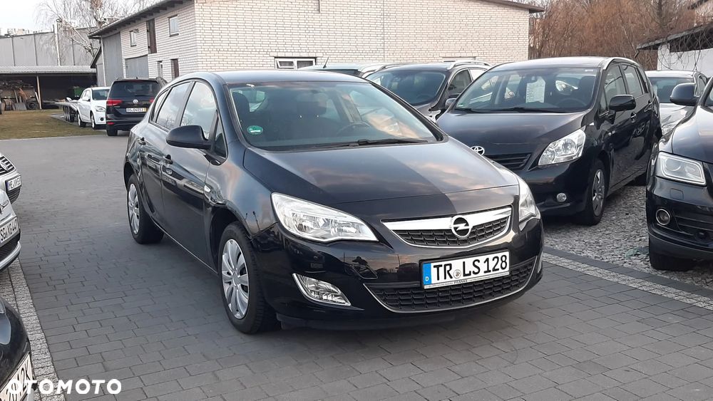Opel Astra 1.4 Turbo - 1