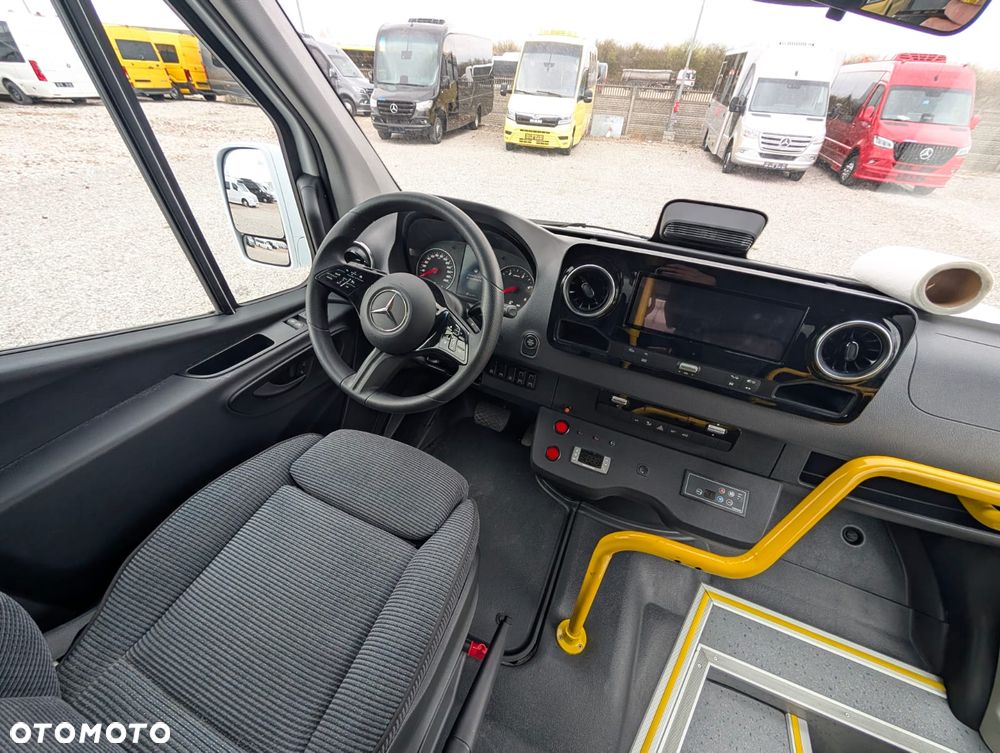 Mercedes-Benz Sprinter CITY - 18
