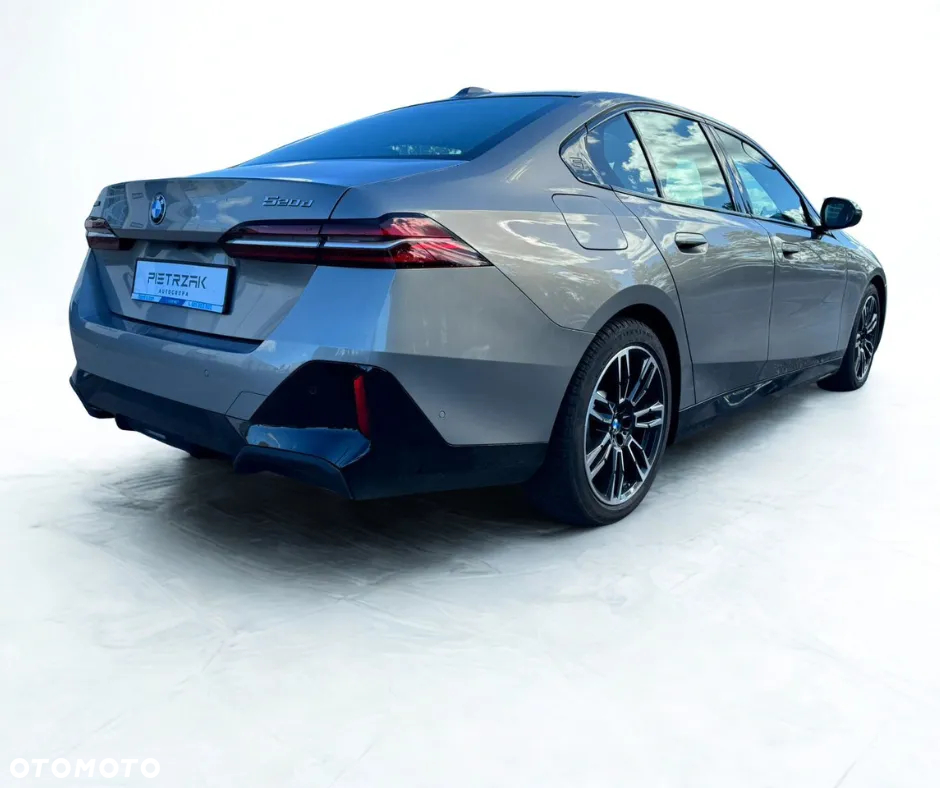 BMW Seria 5 - 11