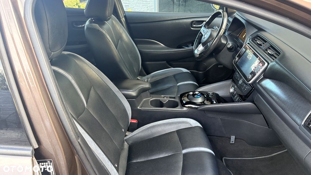 Nissan Leaf 40kWh N-Connecta - 13