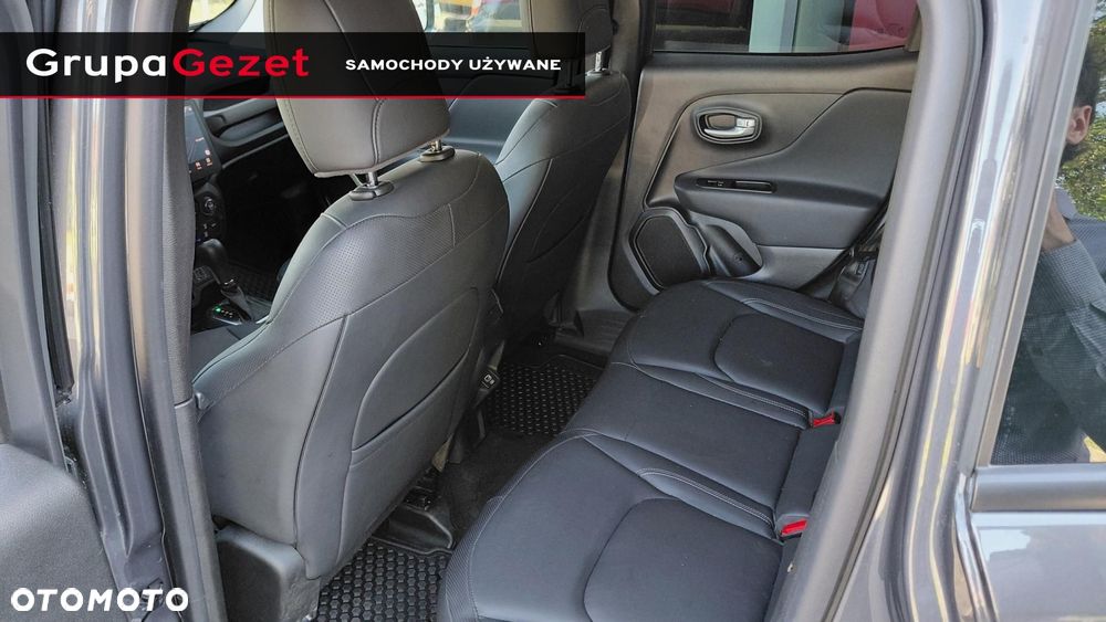 Jeep Renegade - 17