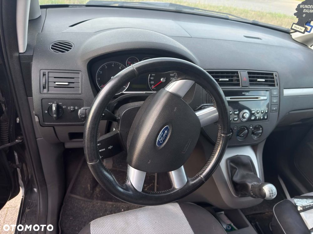 Ford Focus 1.8 Trend - 6