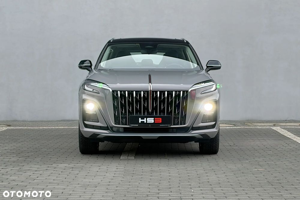 Hongqi HS3 - 16