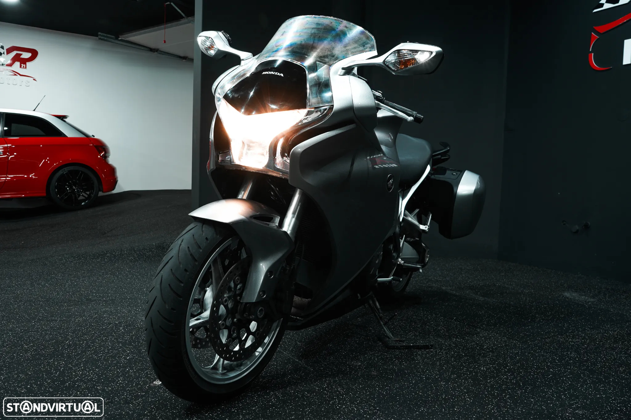 Honda VFR VFR1200F - 7