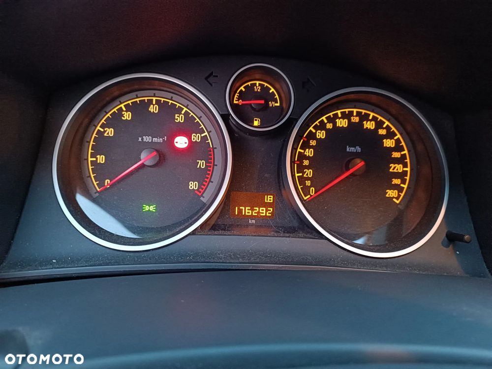 Opel Astra 1.6 Selection - 11