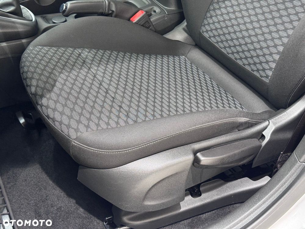 Opel Astra V 1.2 T Edition S&S - 11