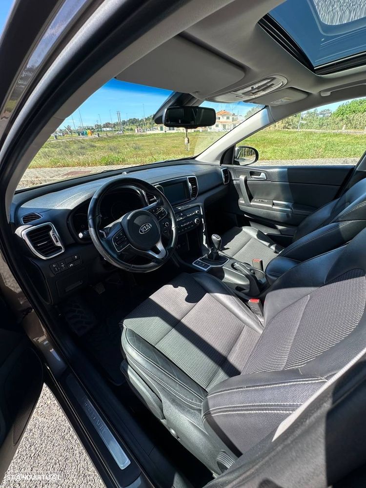 Kia Sportage - 5