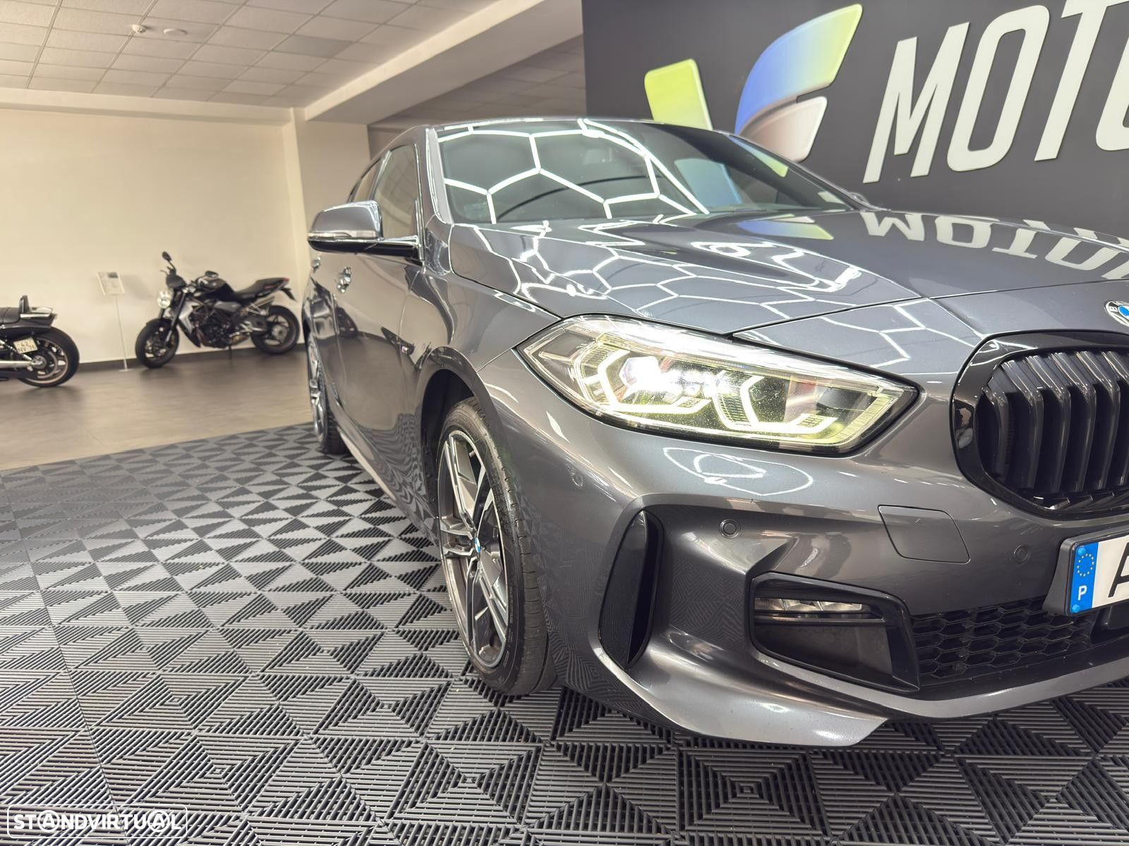 BMW 116 d Pack Desportivo M Auto - 21