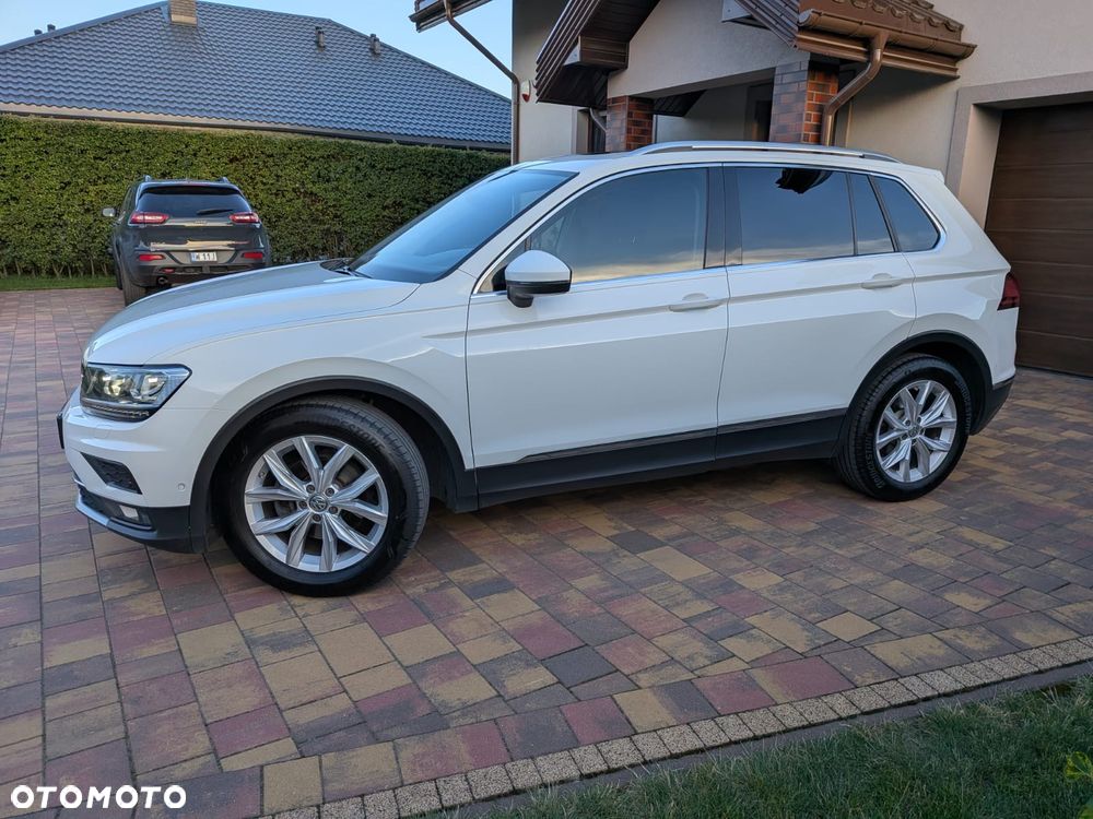 Volkswagen Tiguan ver-2-0-tdi-bmt-scr-comfortline - 5