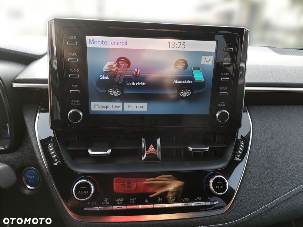 Toyota Corolla 2.0 Hybrid Comfort - 19