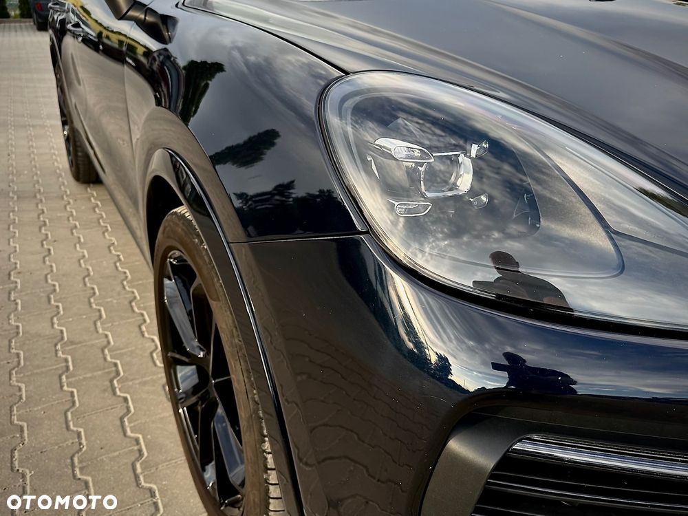 Porsche Cayenne Standard - 17