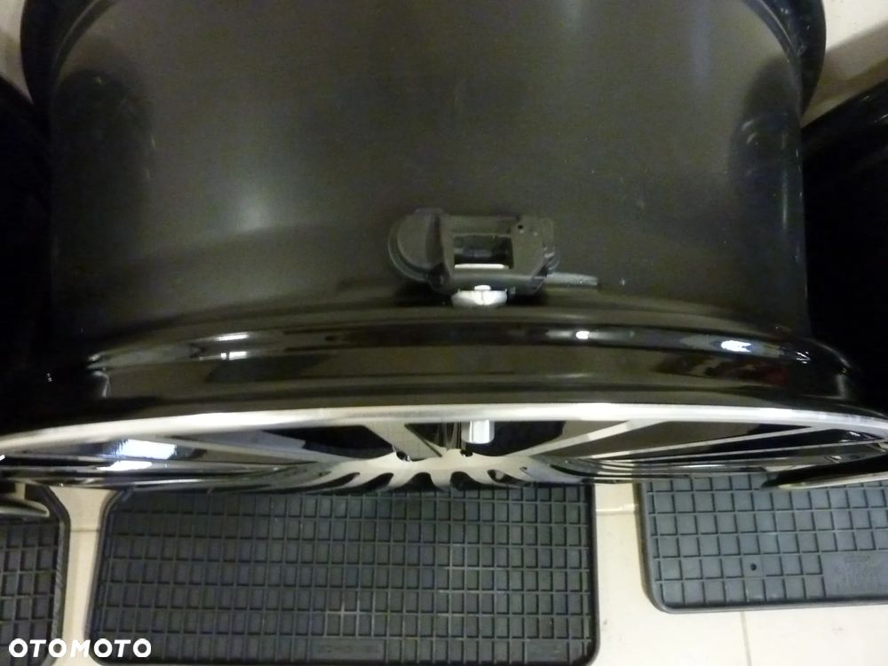 4X Felgi Mercedes S klasa C E GLC GLE GLA oryginał jak nowe - 8